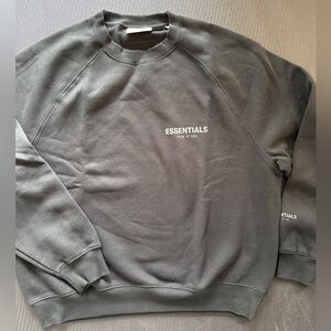 FEAR OF GOD ESSENTIALS Black Crewneck Sweatshirt